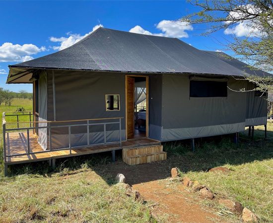 Serengeti-Luxury-Lodges_